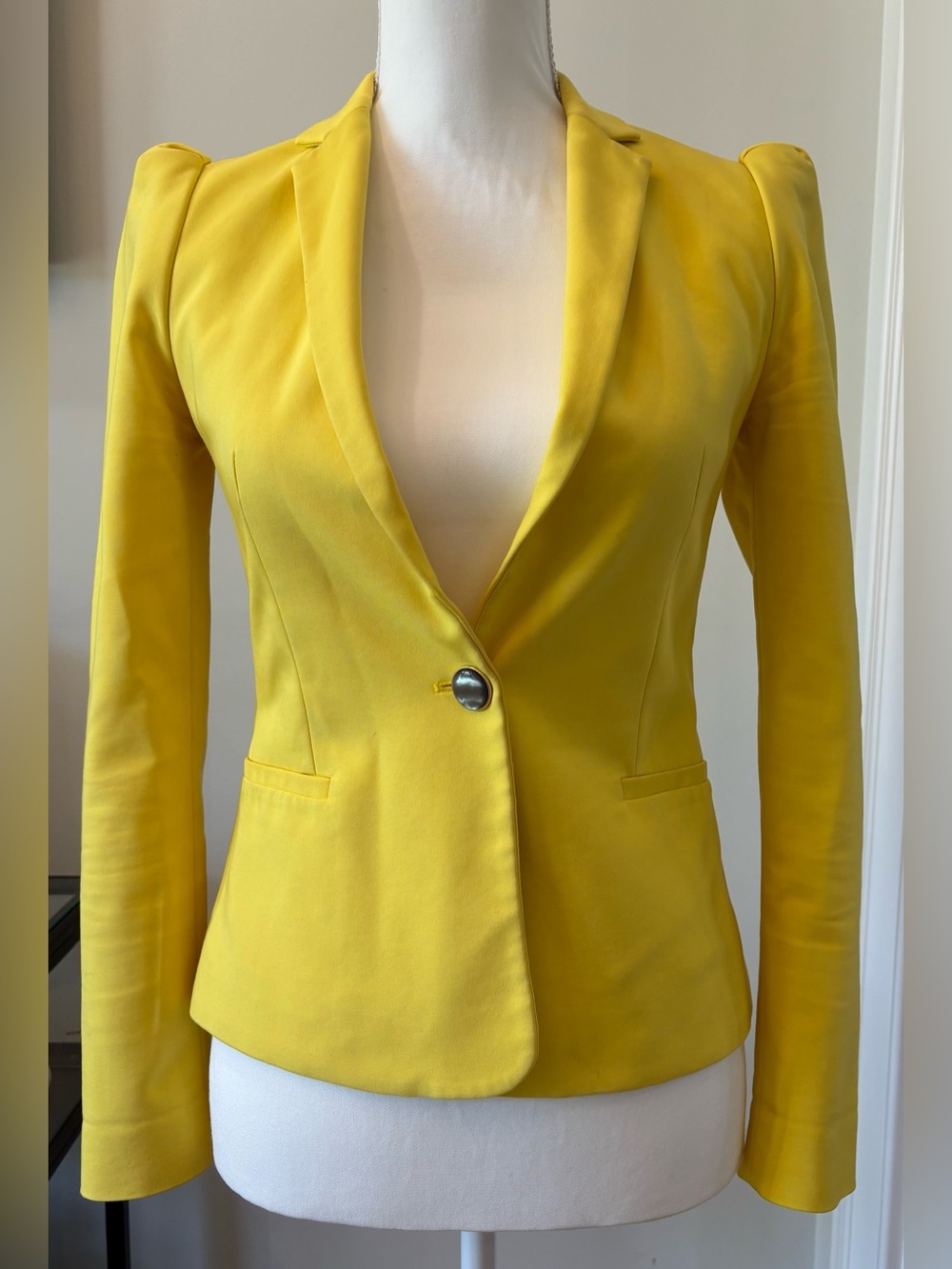 Zara Basics Bright Yellow Tailored Single-Button Blazer, Size XS, Summer, Resort